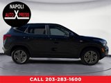 Used 2024 Kia Seltos LX image 2