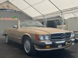 Used 1986 Mercedes-Benz 560 SL image 2