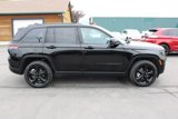 Used 2024 Jeep Grand Cherokee Limited w/ Black Appearance Package image 6