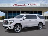 New 2025 GMC Yukon XL Denali w/ Denali Reserve Package image 2