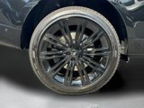 New 2025 Land Rover Range Rover Long Wheelbase SE image 5