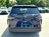 Used 2025 Toyota Sienna XLE image 5