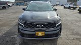 Used 2024 Kia Sorento EX image 2