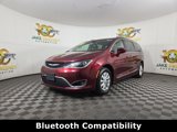 Used 2020 Chrysler Pacifica Touring-L image 4