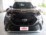 Used 2022 Toyota Highlander XSE image 2
