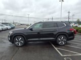 New 2025 Volkswagen Atlas SEL image 3