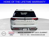 New 2025 Nissan Pathfinder Platinum image 6