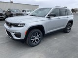 New 2025 Jeep Grand Cherokee Limited w/ Trailer Tow Package image 4