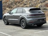 Used 2024 Porsche Cayenne image 6