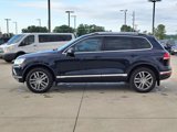 Used 2015 Volkswagen Touareg Lux image 6