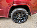 Used 2022 Jeep Grand Cherokee Laredo X image 4