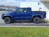 New 2025 Toyota Tacoma TRD Off-Road image 2