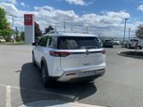 New 2025 Nissan Pathfinder SL image 5