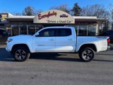 Used 2018 Toyota Tacoma SR5 image 2