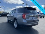 Used 2022 GMC Yukon SLT w/ SLT Luxury Package image 6