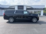 New 2025 GMC Yukon XL Denali image 2