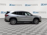 New 2025 Buick Enclave Preferred image 2