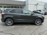 Used 2022 Ford Edge Titanium image 2