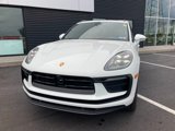 Used 2025 Porsche Macan image 3