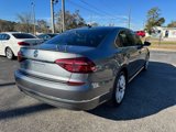Used 2017 Volkswagen Passat 1.8T SE image 4