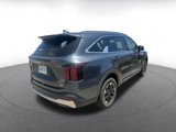 Used 2024 Kia Sorento S image 4