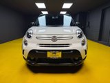 Used 2017 FIAT 500L Trekking w/ Dual-Pane Sunroof Package image 4