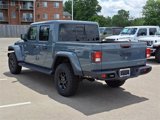 New 2025 Jeep Gladiator Sport image 3