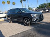 New 2025 Volkswagen Atlas SEL image 2