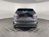 Used 2024 Ford Edge Titanium image 4