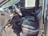 Used 2017 Dodge Grand Caravan GT image 3