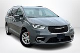 Used 2022 Chrysler Pacifica Touring-L image 3