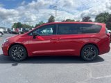 New 2026 Chrysler Pacifica Select image 4