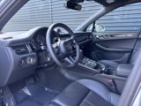 Certified 2025 Porsche Macan image 5