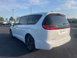 New 2026 Chrysler Pacifica Select image 5