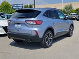 Used 2022 Ford Escape SE image 4