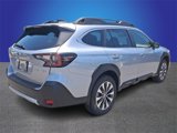 New 2025 Subaru Outback Limited image 3