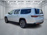 Used 2023 Jeep Wagoneer L Series III w/ Preferred Equipment Group image 4