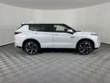 New 2025 Mitsubishi Outlander SE image 5