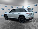 New 2025 Jeep Grand Cherokee Altitude image 3