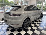 Used 2022 Porsche Cayenne Turbo S image 5