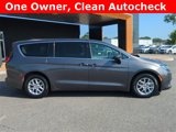 Used 2023 Chrysler Voyager LX image 3