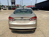 Used 2018 Ford Fusion SE image 3