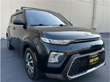 Used 2020 Kia Soul LX image 2