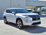 New 2025 Mitsubishi Outlander SE image 5