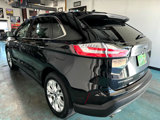 Used 2021 Ford Edge Titanium image 4