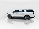 New 2025 Chevrolet Suburban High Country image 5