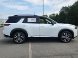 New 2025 Nissan Pathfinder Platinum image 2