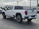 New 2025 GMC Sierra 2500 Denali Ultimate image 4