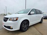 Used 2018 Dodge Grand Caravan SE image 3