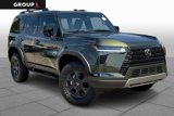 Used 2025 Lexus GX 550 image 2